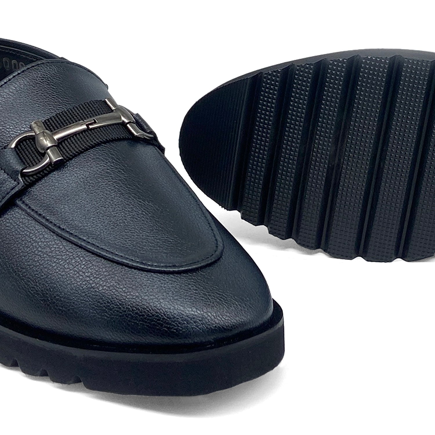 Peshawari Chappal - Buckle